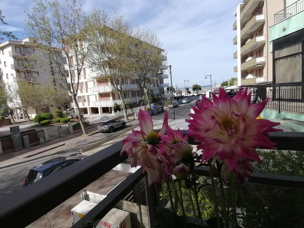Hotel Abel & Residence تْشيزيناتيكو المظهر الخارجي الصورة