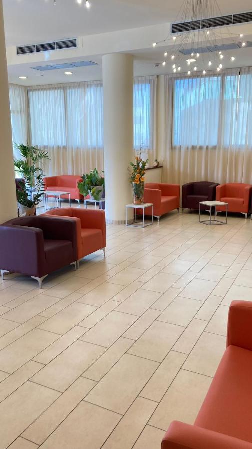 Hotel Abel & Residence تْشيزيناتيكو المظهر الخارجي الصورة