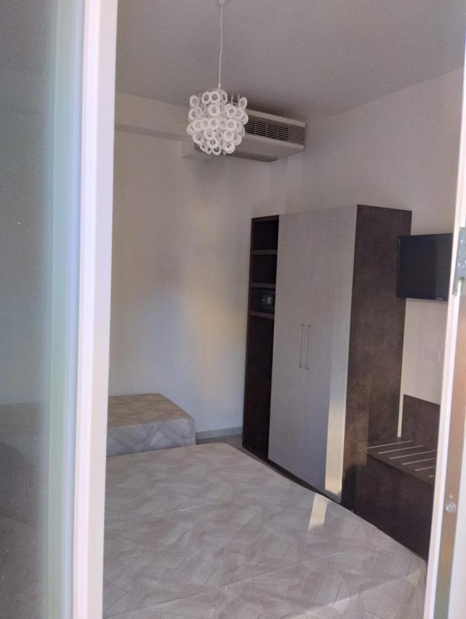 Hotel Abel & Residence تْشيزيناتيكو المظهر الخارجي الصورة