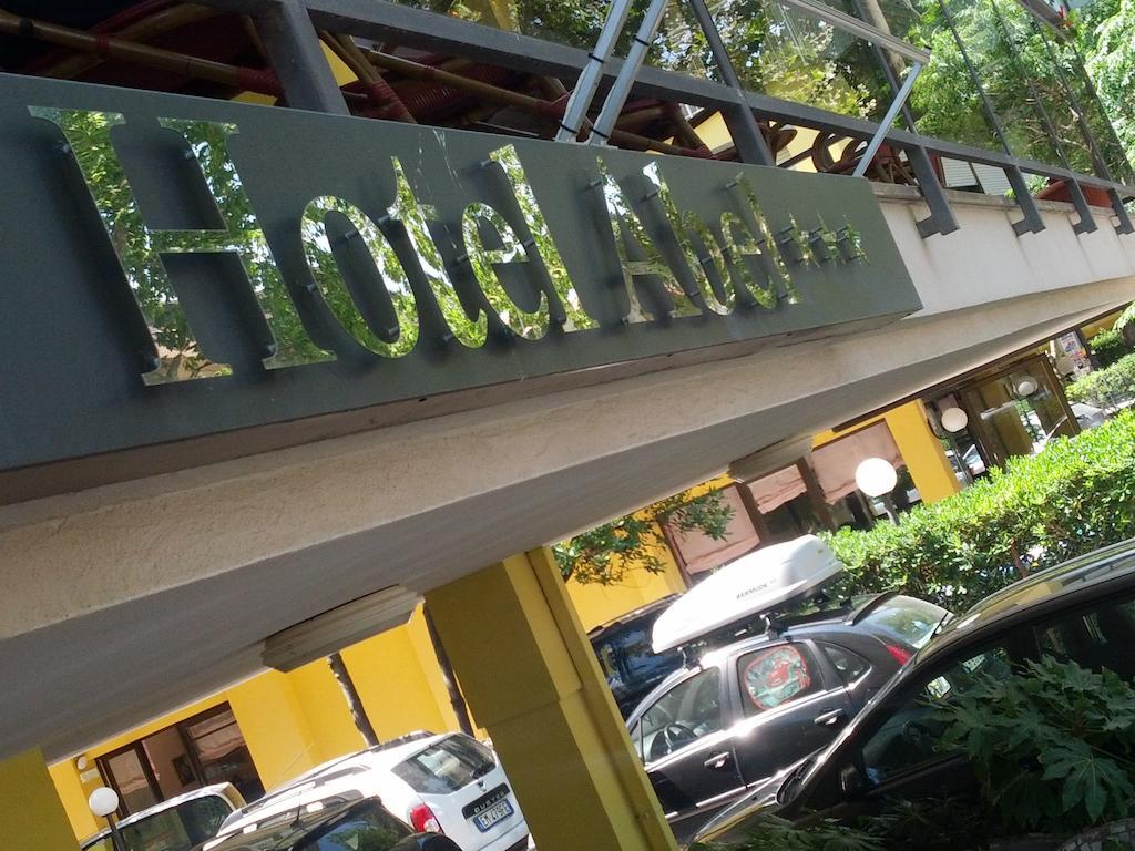 Hotel Abel & Residence تْشيزيناتيكو المظهر الخارجي الصورة
