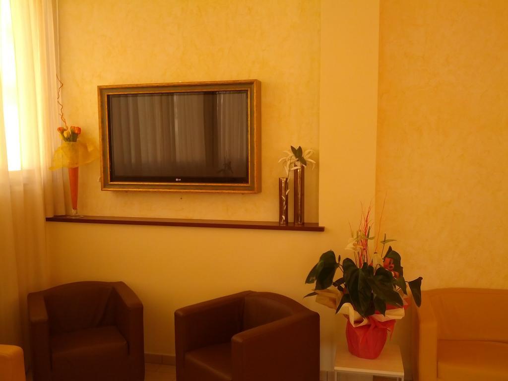 Hotel Abel & Residence تْشيزيناتيكو المظهر الخارجي الصورة